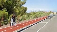 Livorno, sul mare in bici: ecco la nuova ciclabile dai Rex al Romito