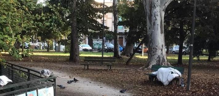 Povertà, 200mila euro per la Versilia: alloggi e assistenza a chi vive in strada