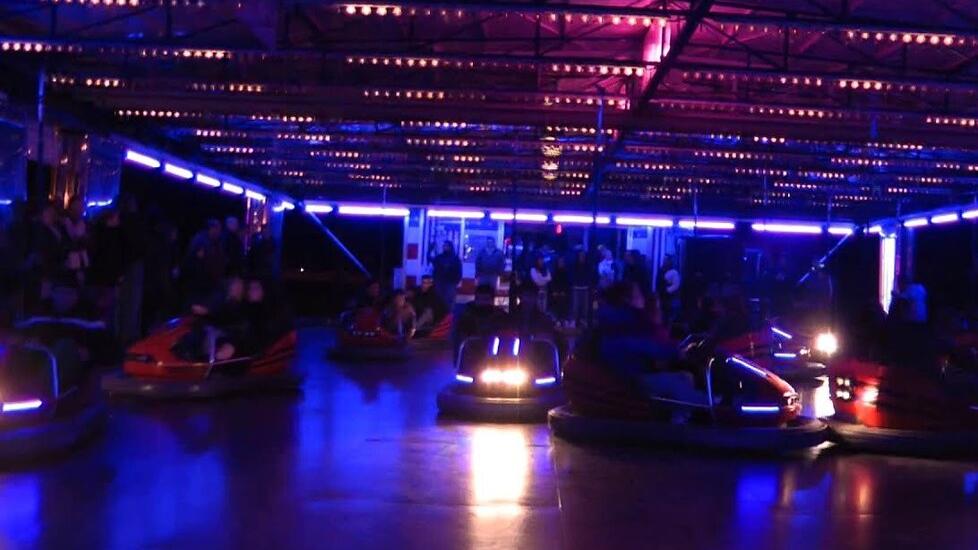 Il luna park accende le luci nonostante le bollette. «Con i led proviamo a ridurre i nostri consumi»