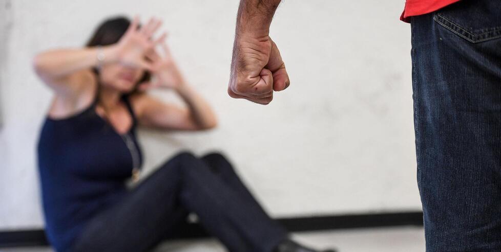 Carpi. Violenza, vittime più giovani Boom di accessi tra 18 e 29 anni 