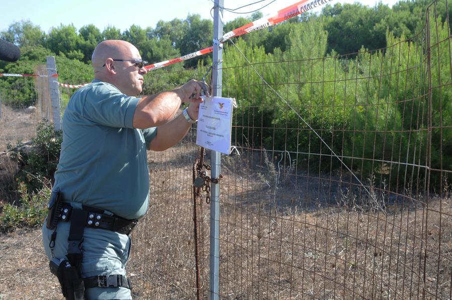 
	Il sequestro di una lottizzazione abusiva nell'area di Sa Rocca Tunda

