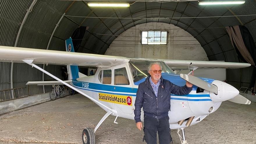 Massa, inaugurata la scuola di volo: l’aeroclub punta in alto