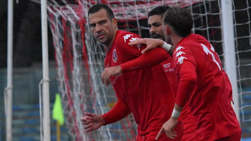 L’Arezzo inguaia il Grifone. Terzo stop di fila e zona playout