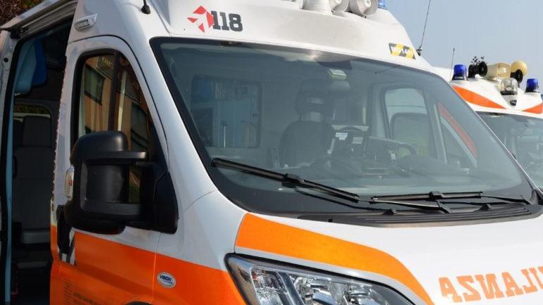 Esce di strada e muore incastrato nel suo furgone: è successo a Lastra a Signa