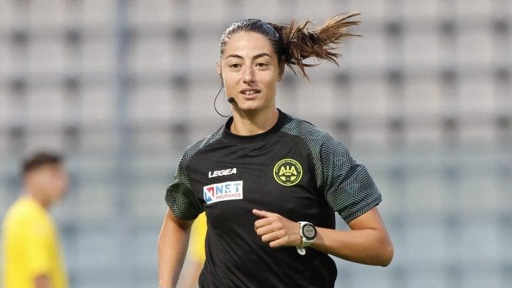 Premiato il primo fischietto femminile in A, Ferrieri Caputi: «Sogno il Mondiale»