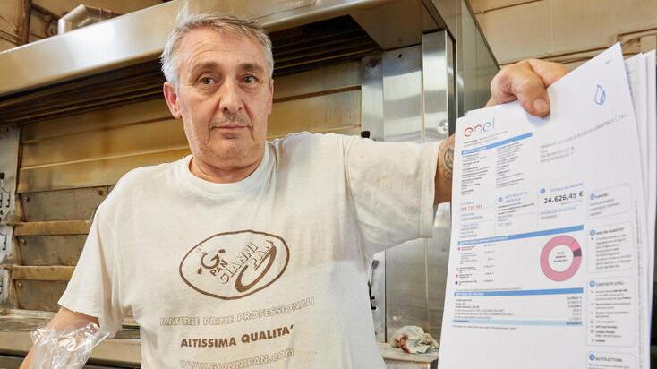 Super bolletta stronca lo storico panificio: ventisei lavoratori sul baratro