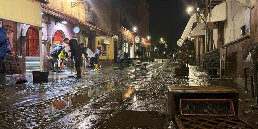 Allagamenti a Bosa: in azione protezione civile, vigili del fuoco e volontari