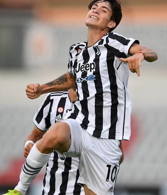 Matìas Soulé è un centrocampista offensivo argentino di 19 anni in forza alla Juventus Next Gen. In patria è stato paragonato ad Angel Di Maria