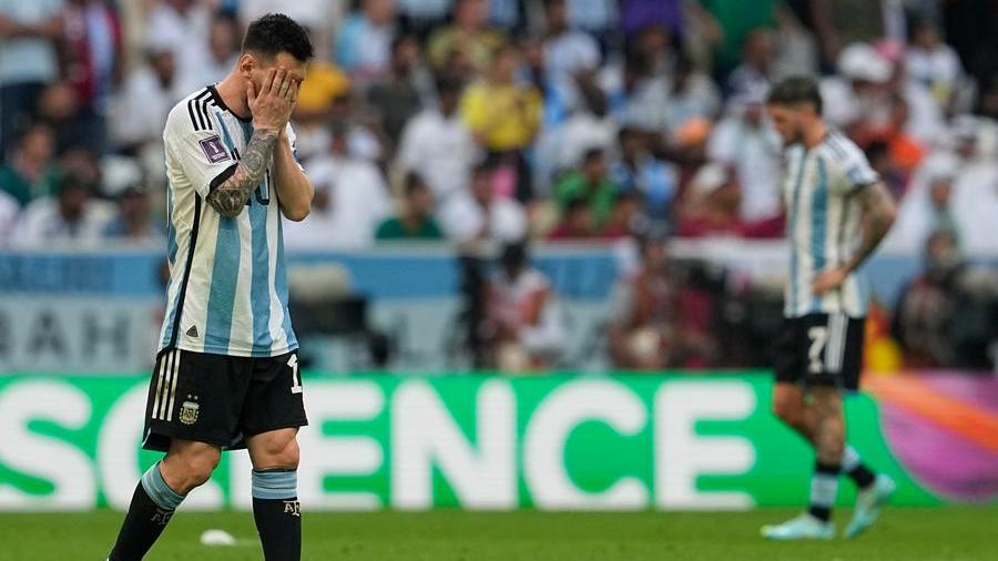 Mondiali, choc Argentina: l’Arabia Saudita ribalta Messi