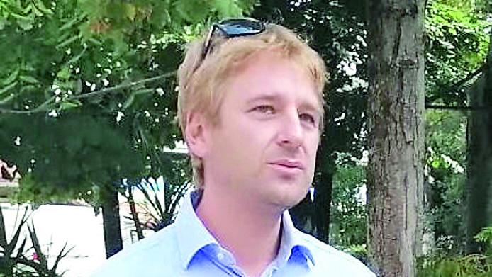 Pisa, il Pd sceglie l'uomo delle associazioni cristiane per riprendere la città alla Lega