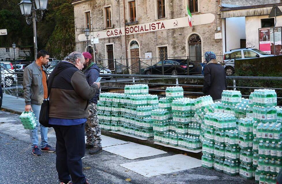 Massa, a Forno l’acqua è ancora torbida e non si può bere: i filtri alle sorgenti risalgono al 1995
