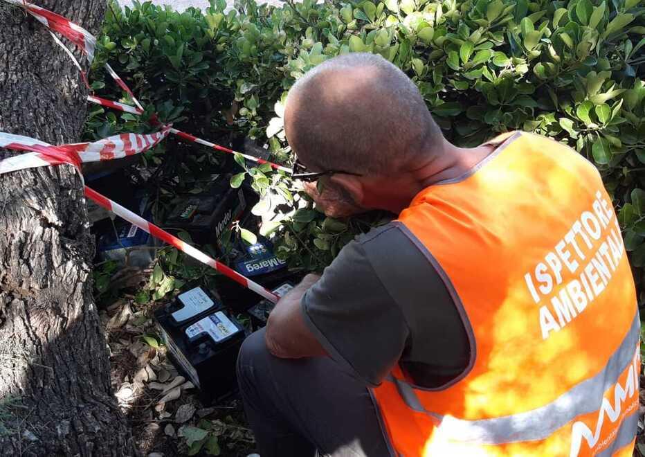 Un ispettore ambientale in azione