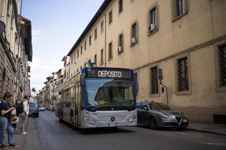Con la Firenze Marathon 23 linee bus soppresse e modifiche alla linea T2 della tramvia