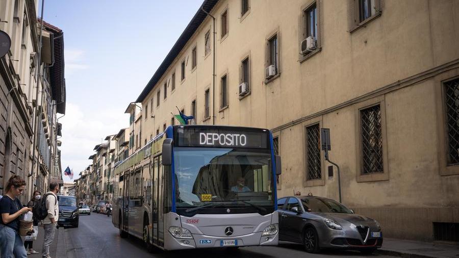 Con la Firenze Marathon 23 linee bus soppresse e modifiche alla linea T2 della tramvia
