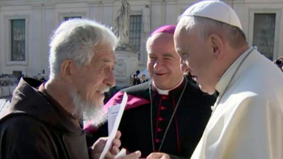 Padre Sebastiano, lacrime e festa con Papa Francesco