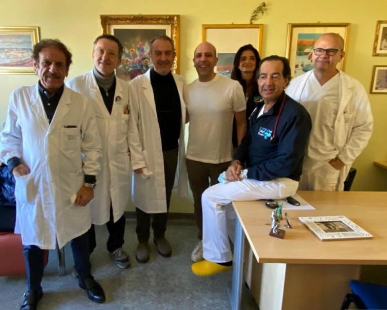 Modena, Checco Zalone al Policlinico per controlli di prevenzione nel reparto di Cardiologia