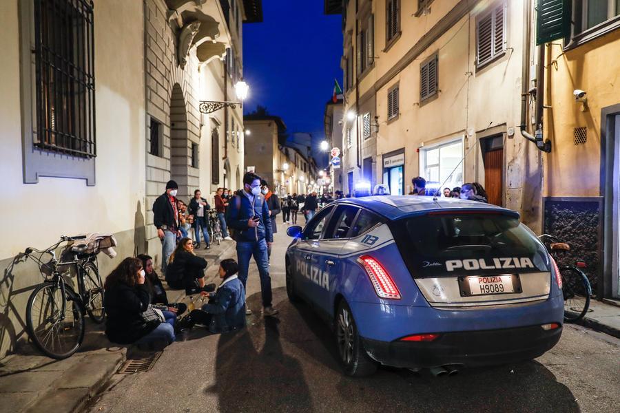Firenze, controlli pre-natalizi e servizi anti crimine a Rifredi e Le Piagge
