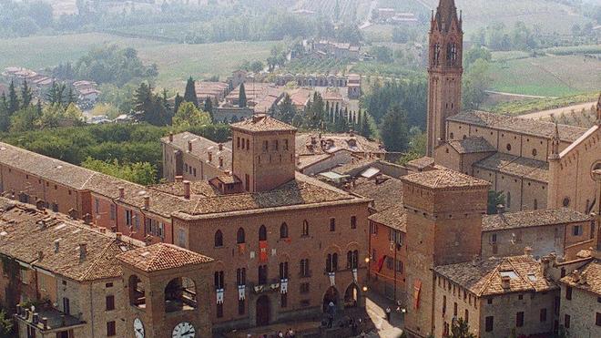 Castelvetro La raccolta rifiuti divide il paese «Sarà un vero caos». «No, era ora»