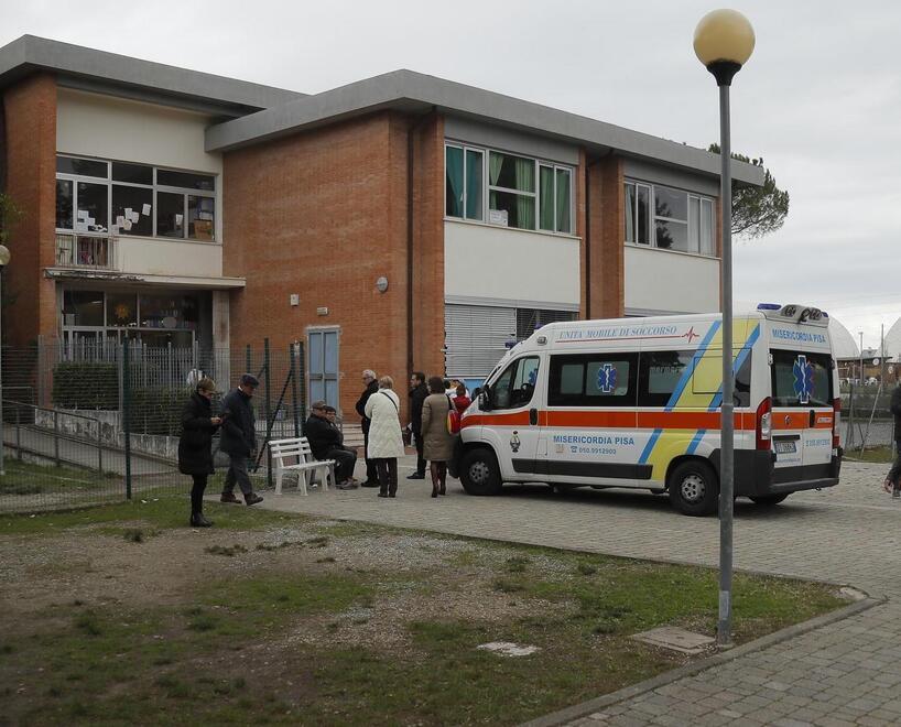 Pisa, bambina morta soffocata in classe: due assoluzioni