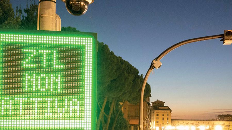 Multe a Firenze, Ztl e corsie preferenziali: 250mila verbali in sei mesi