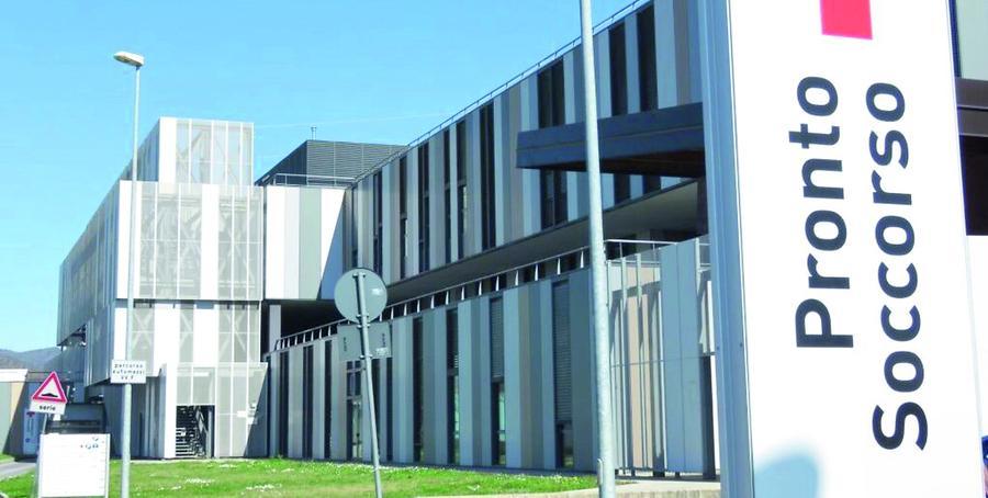 Il pronto soccorso di Prato al collasso: «Carichi di lavoro disumani»