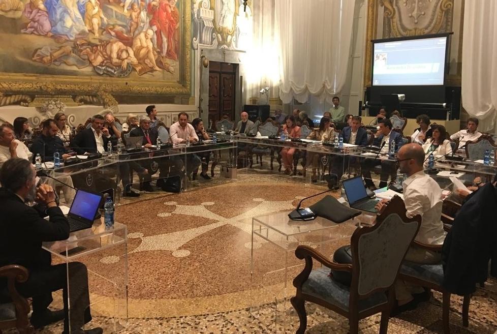 «Nessun aumento delle tasse nel bilancio di previsione»