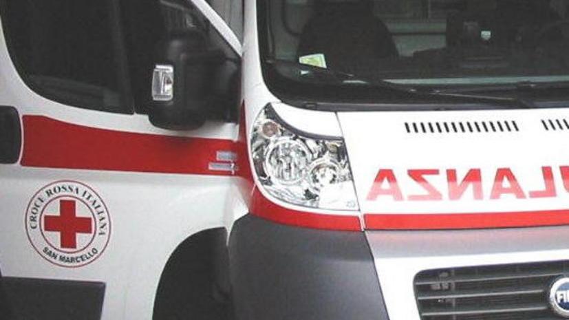 Scontro auto-moto in zona stadio: 3 feriti