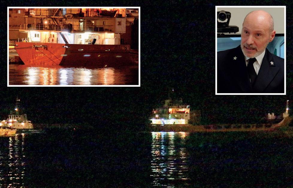 La nave si incaglia e De Falco ordina: «Toglietela, subito!» 