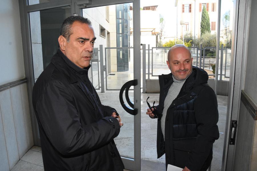 
	Lamioni e Guida dopo la firma dal notaio (foto Agenzia Bf)

