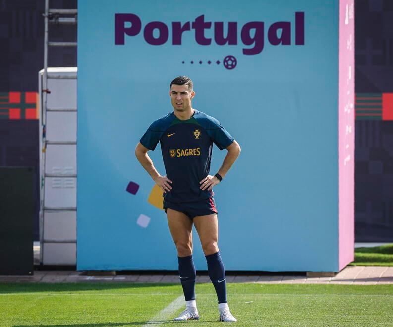 Ronaldo, dopo il divorzio choc gli sceicchi pronti a ingaggiarlo 