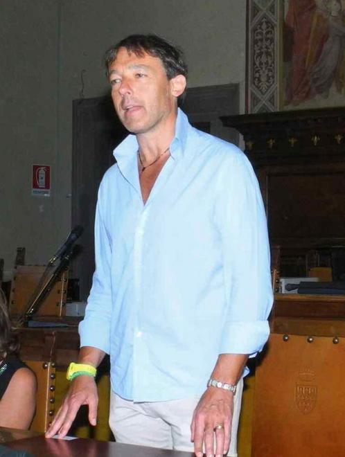 L’Avis Verag inaugura la nuova sede 