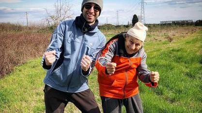 Giovanna, la nonna TikTok sorridente anche se soffriva