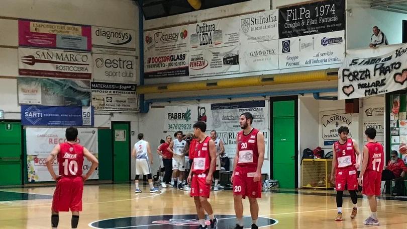 Bc Lucca 5 minuti di follia e arriva il terzo ko di fila
