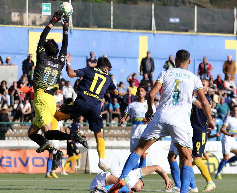 Carrarese Big match a Siena per morale e classifica