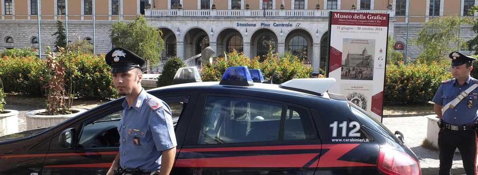Arrestati tre pusher vicino al binario 14 blitz dei carabinieri