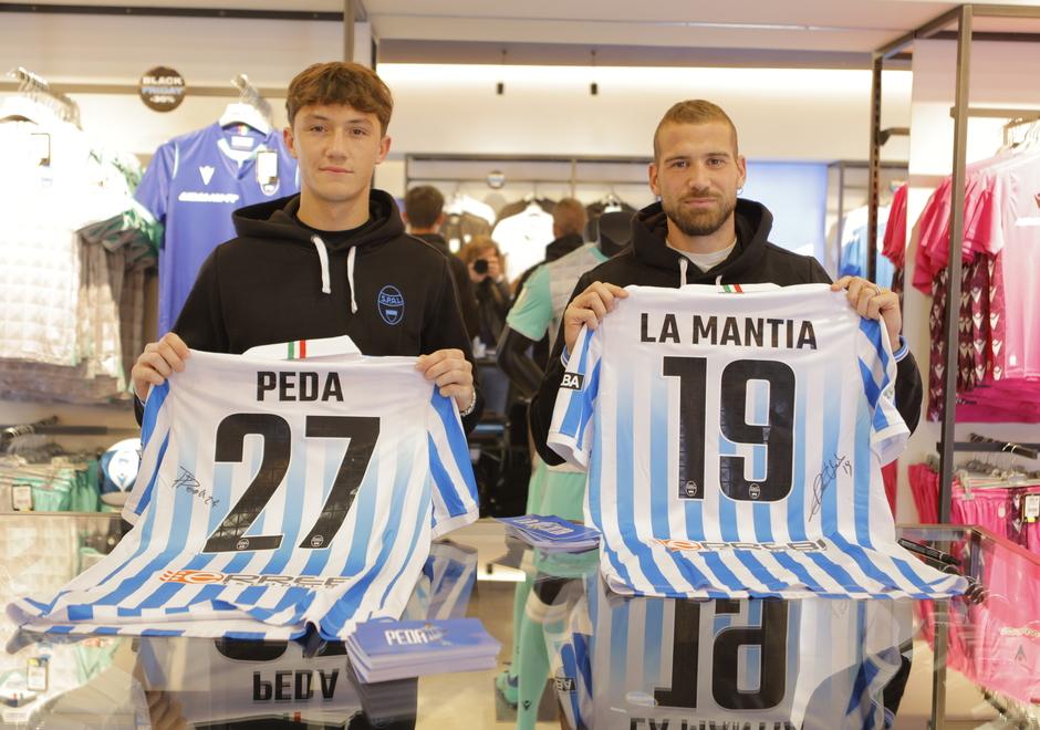 Ferrara, Peda e La Mantia superstar allo Store in via Mazzini: «Domenica saremo grandi»