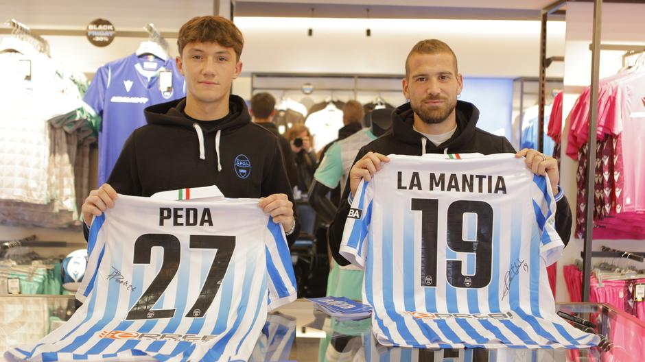 Ferrara, Peda e La Mantia superstar allo Store in via Mazzini: «Domenica saremo grandi»