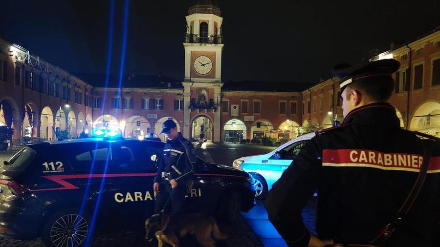 Doppio arresto di carabinieri e polizia locale nella Movida dei locali di Sassuolo