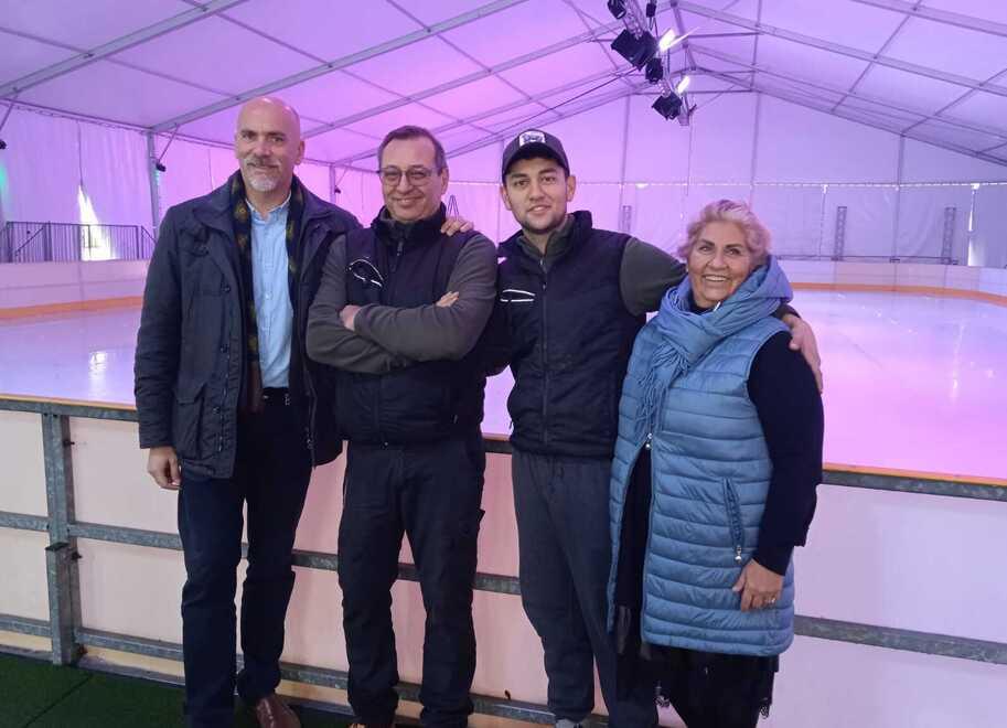 Pattinaggio e mercatini: a Pontedera parte il Natale “senza luci”