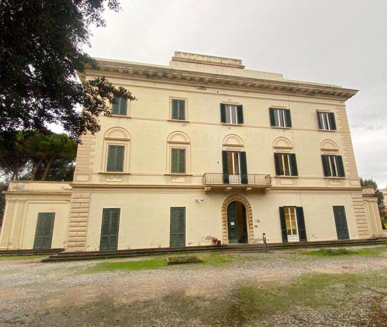 Nuova vita per le ville di Livorno. Ecco l’operazione “anti-transenne” 