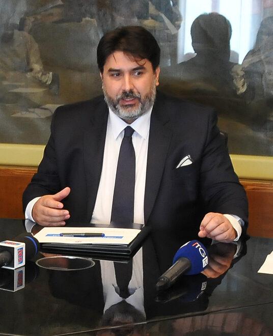 
	Il presidente della giunta Christian Solinas

