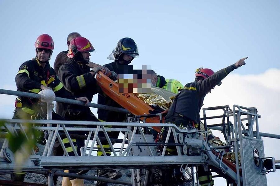 Massa, grave operaio folgorato in un cantiere edile