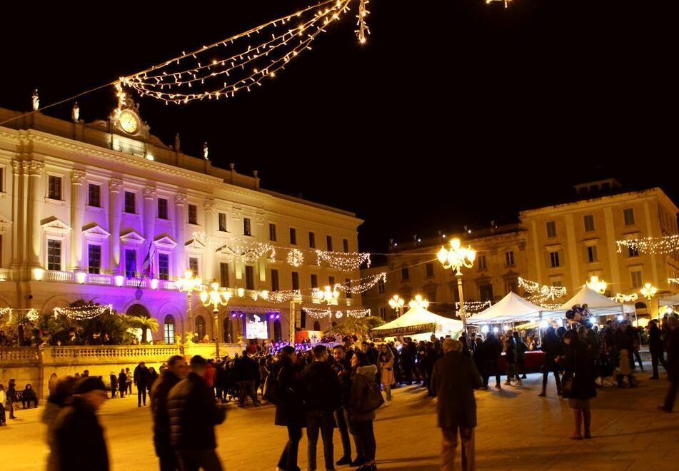 Sassari, si alza il sipario sugli eventi natalizi 