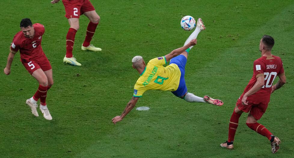 Lo splendido gol di Richarlison contro la Serbia