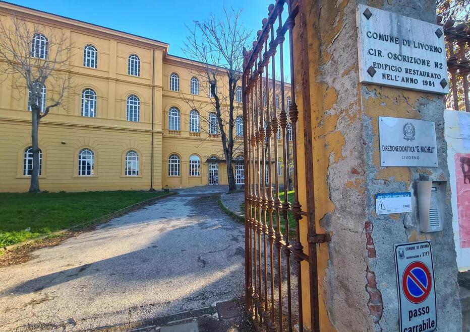 L'’ingresso delle Micheli in una foto d’archivio