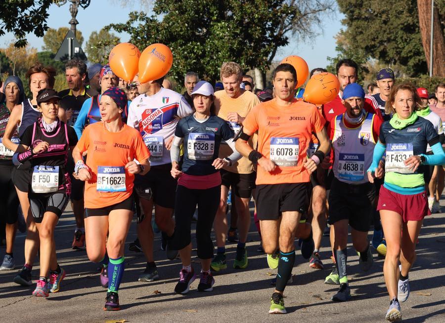 Maratona di Firenze: 6.500 in strada, doppietta etiope