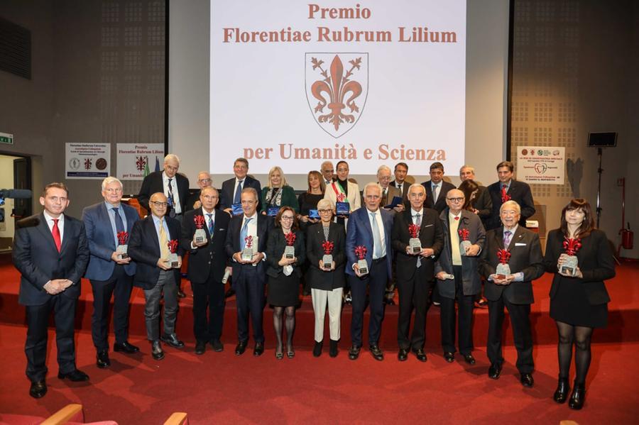 La presidente della Corte Costituzionale Silvana Sciarra al Cto di Careggi per il Premio Florentiae Rubrum Lilium