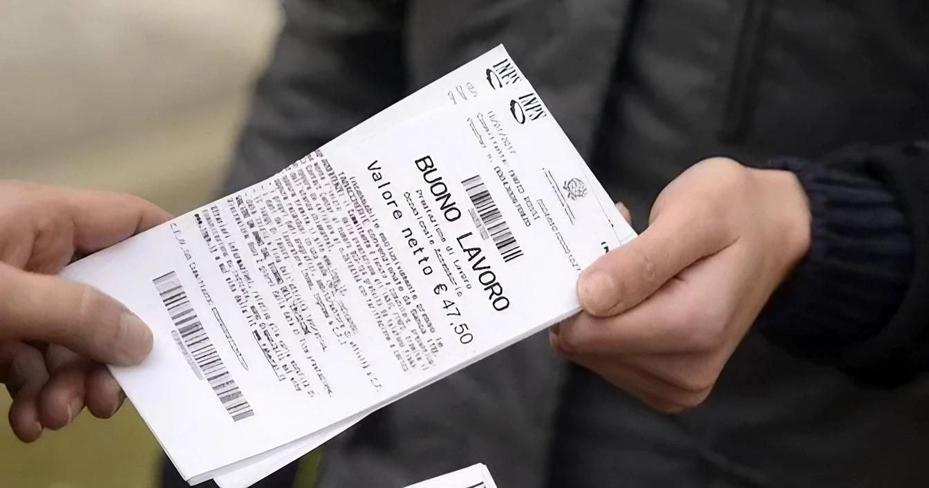 Nuovi voucher, raddoppia il tetto di spesa: come funzionano i buoni per i lavoratori occasionali 