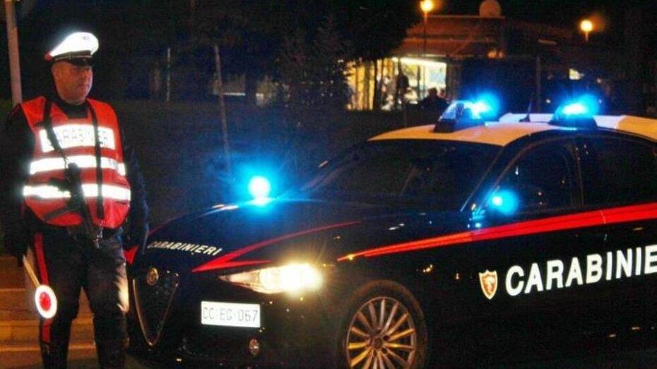 Sul furto finito in rapina sono arrivati i carabinieri del radiomobile
