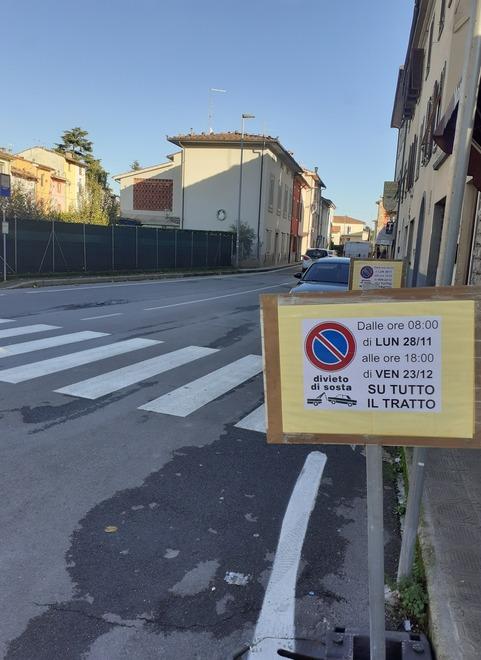 Uno dei cartelli che avvisa dell’arrivo dei divieti